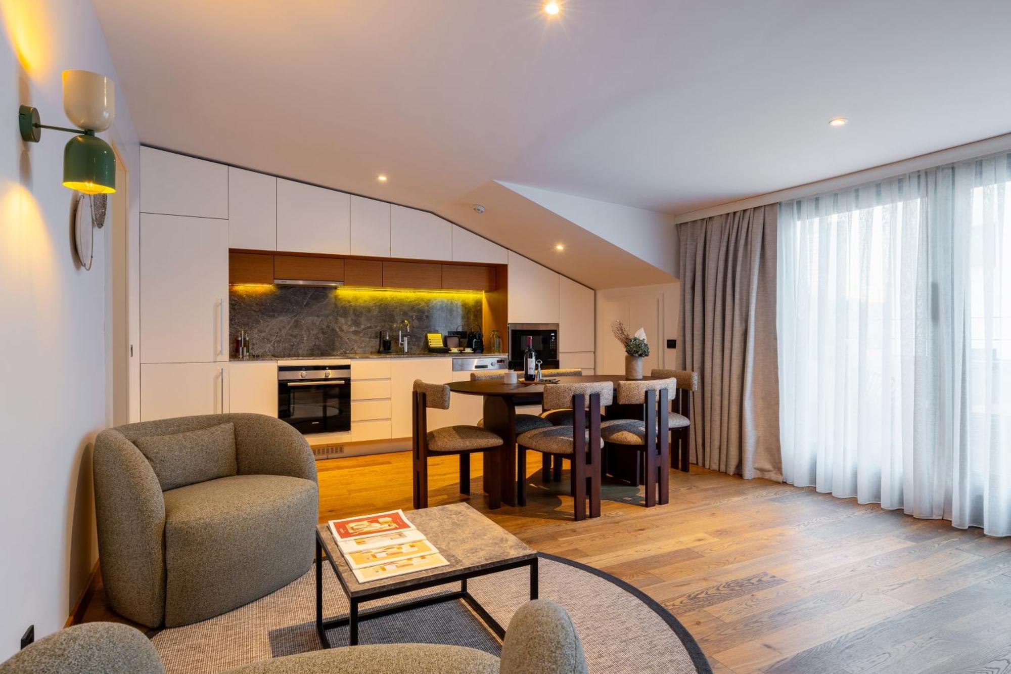 イスタンブール Ando Living - Taksim Gumussuyu Townhouseアパートホテル エクステリア 写真